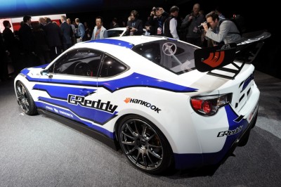 05-scion-fr-s-race-car-detroit.jpg