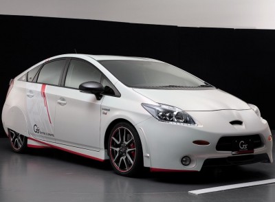 toyota_prius_g_sports_concept.jpg